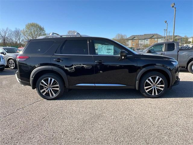 new 2025 Nissan Pathfinder car, priced at $48,580