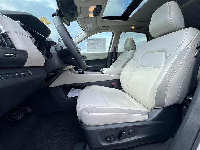 new 2025 Nissan Pathfinder car, priced at $42,244