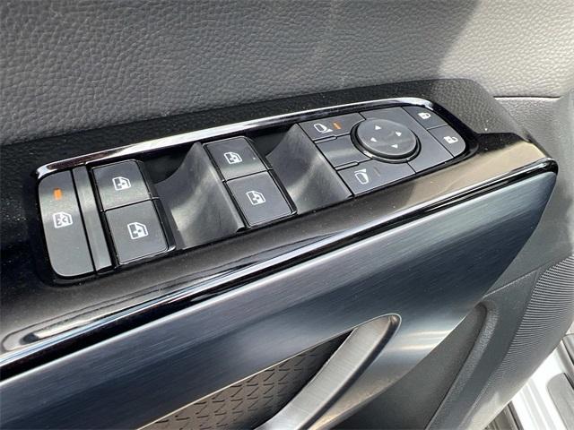 new 2025 Nissan Pathfinder car, priced at $42,244