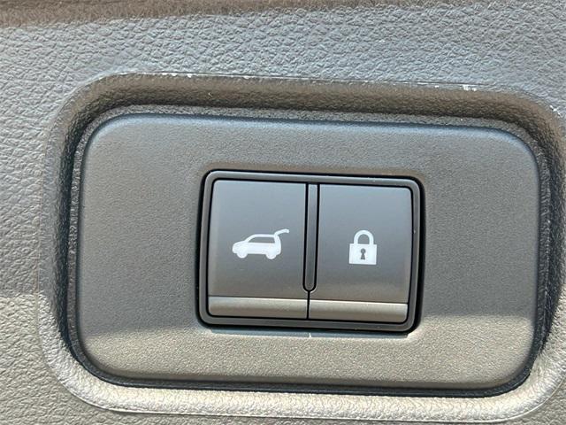 new 2025 Nissan Pathfinder car, priced at $42,324