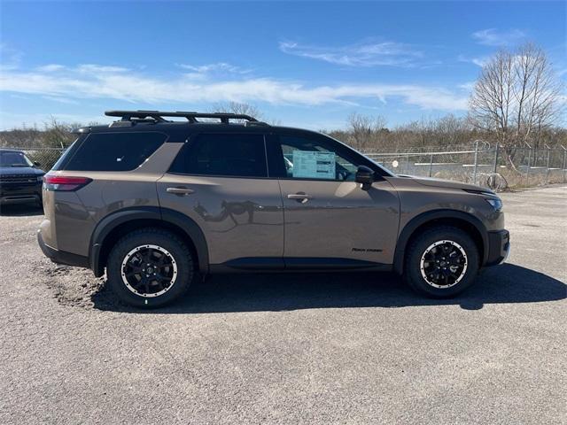 new 2025 Nissan Pathfinder car, priced at $42,324