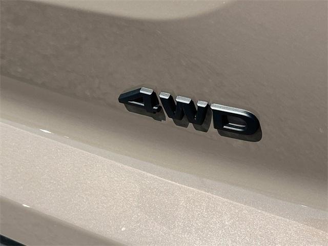 new 2025 Nissan Pathfinder car, priced at $42,324