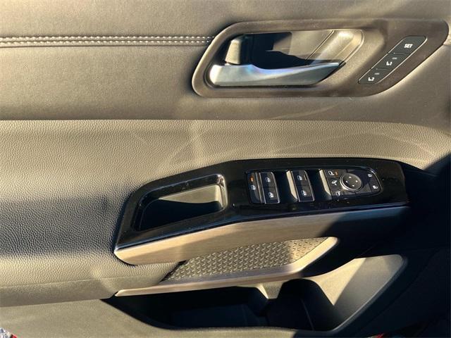 new 2025 Nissan Pathfinder car, priced at $47,150