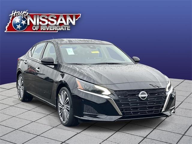 new 2025 Nissan Altima car, priced at $32,696