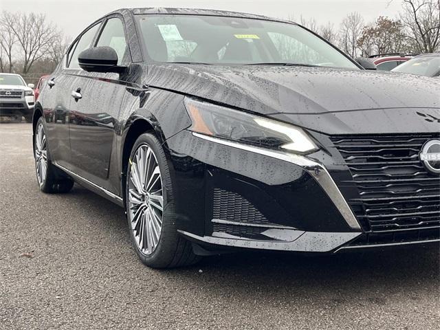 new 2025 Nissan Altima car, priced at $32,696