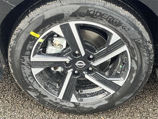 new 2025 Nissan Sentra car, priced at $21,690