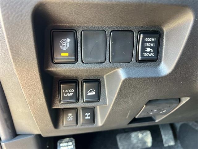 new 2025 Nissan Frontier car, priced at $45,042