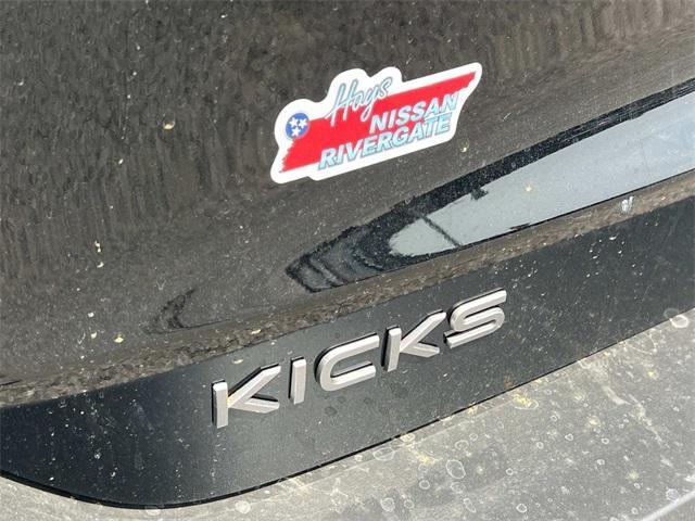 new 2025 Nissan Kicks car, priced at $29,025