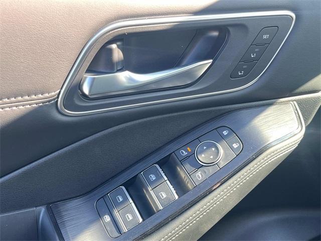 new 2025 Nissan Rogue car, priced at $41,076