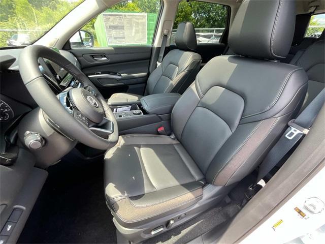 new 2025 Nissan Pathfinder car, priced at $46,145