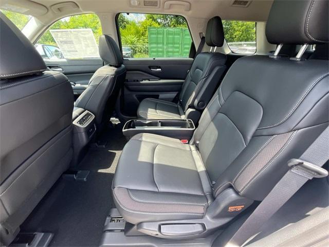 new 2025 Nissan Pathfinder car, priced at $46,145