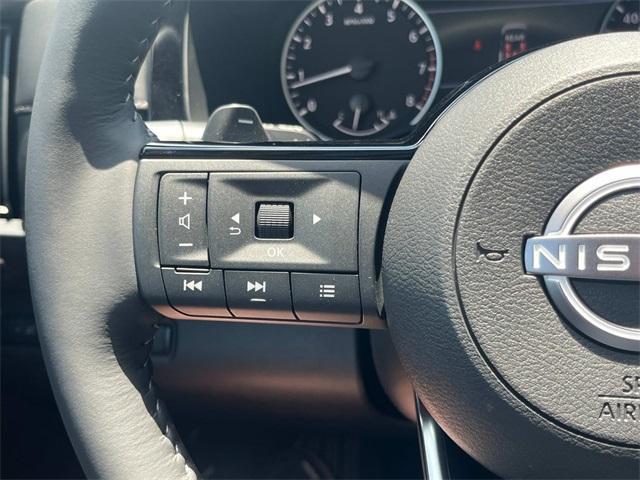 new 2025 Nissan Pathfinder car, priced at $46,145