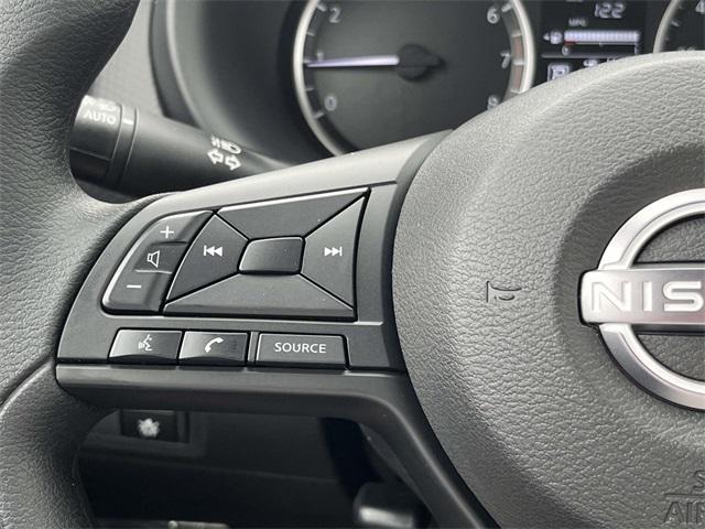 new 2025 Nissan Kicks Play car, priced at $21,540