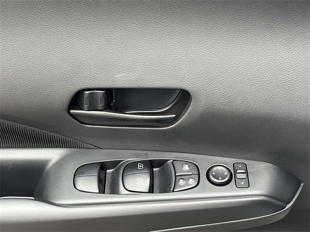 new 2025 Nissan Kicks Play car, priced at $22,040