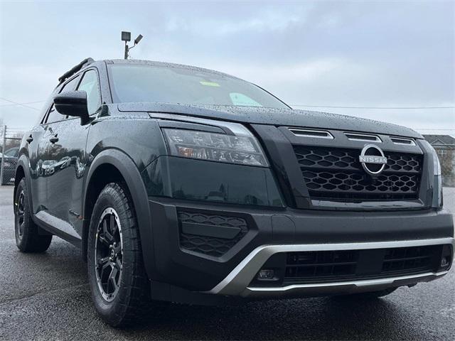 new 2025 Nissan Pathfinder car, priced at $41,928
