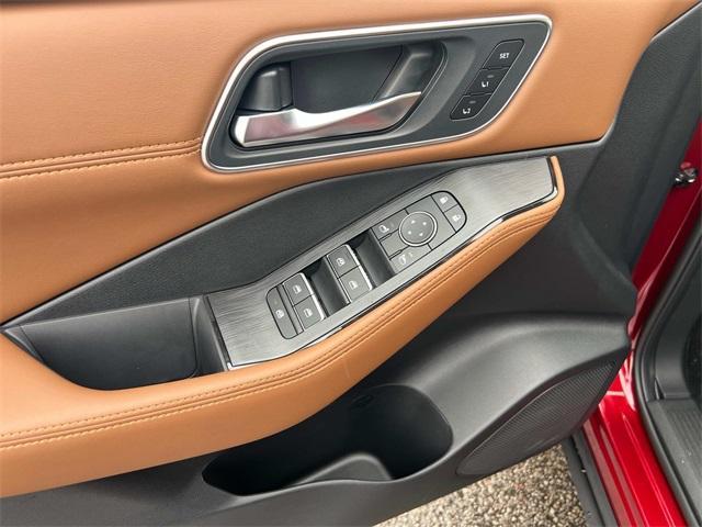 new 2025 Nissan Rogue car, priced at $41,378