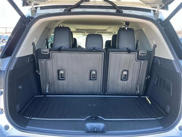 new 2025 Nissan Pathfinder car, priced at $48,536