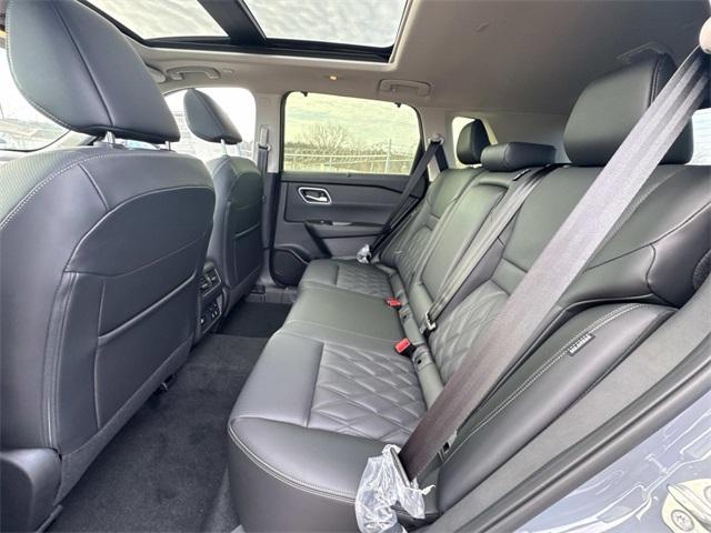 new 2025 Nissan Rogue car, priced at $43,421