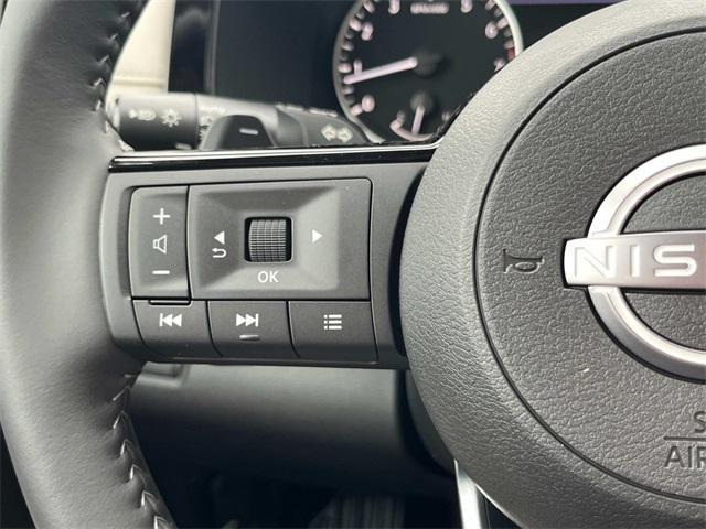 new 2025 Nissan Pathfinder car, priced at $39,217