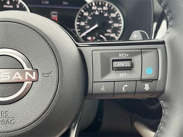 new 2025 Nissan Pathfinder car, priced at $39,217