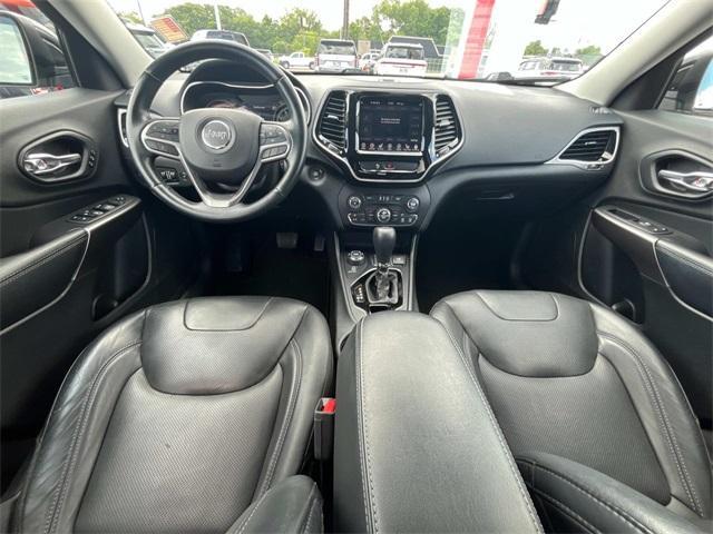 used 2019 Jeep Cherokee car, priced at $15,403