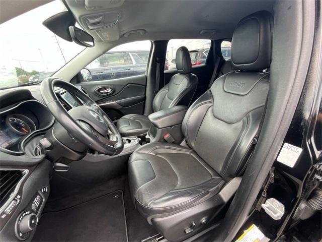 used 2019 Jeep Cherokee car, priced at $15,403