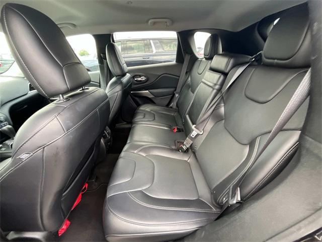 used 2019 Jeep Cherokee car, priced at $15,403