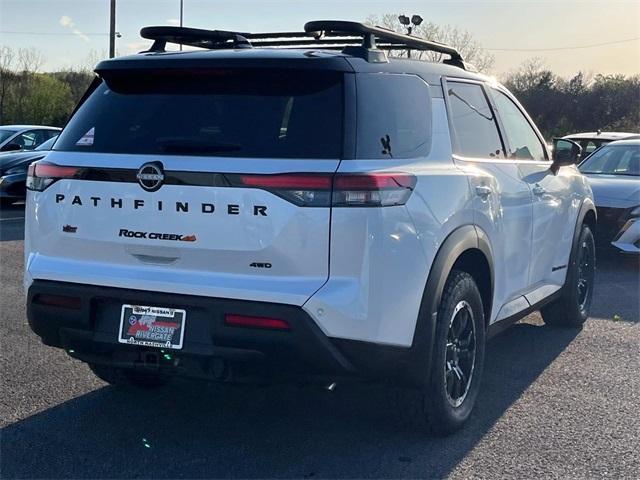 new 2025 Nissan Pathfinder car, priced at $42,324