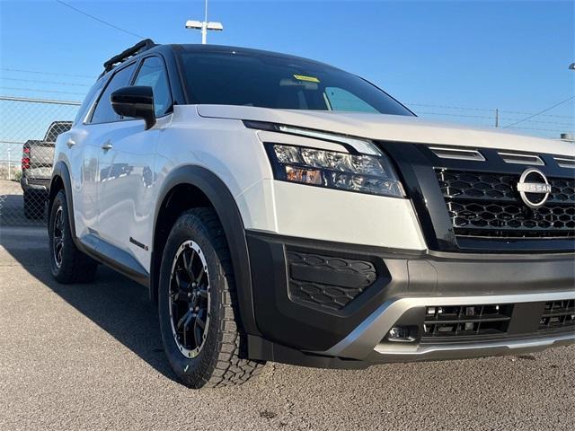 new 2025 Nissan Pathfinder car, priced at $42,324