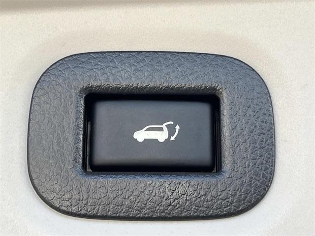 used 2018 Nissan Rogue car, priced at $12,988