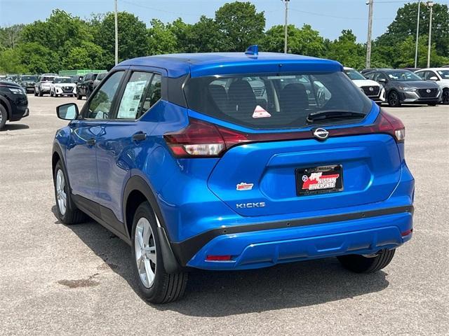 new 2025 Nissan Kicks Play car, priced at $23,760