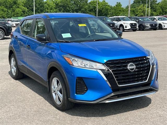 new 2025 Nissan Kicks Play car, priced at $23,760