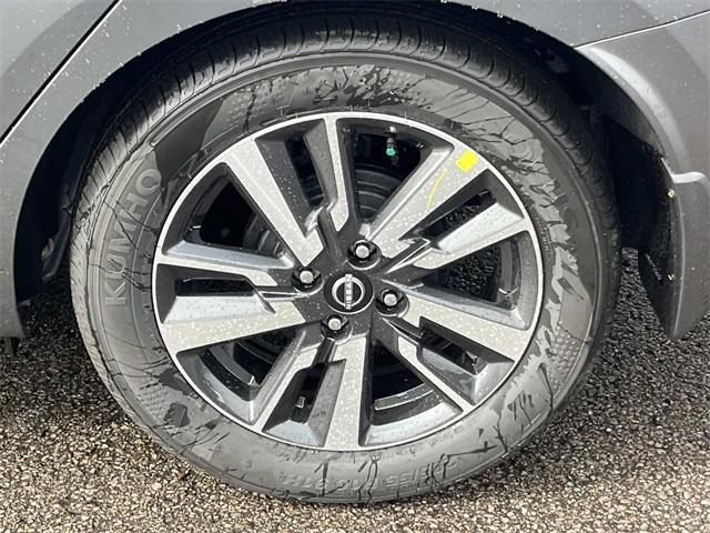 new 2025 Nissan Versa car, priced at $19,400