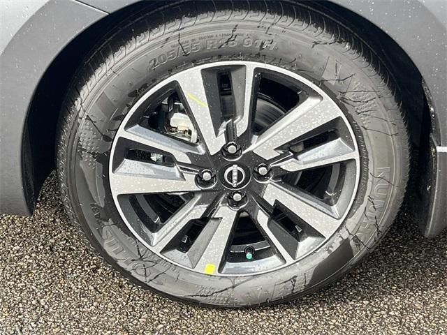 new 2025 Nissan Versa car, priced at $19,400