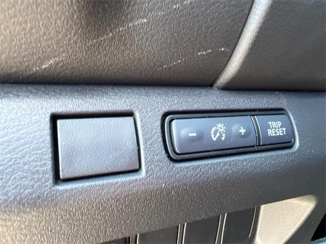 new 2025 Nissan Frontier car, priced at $32,841