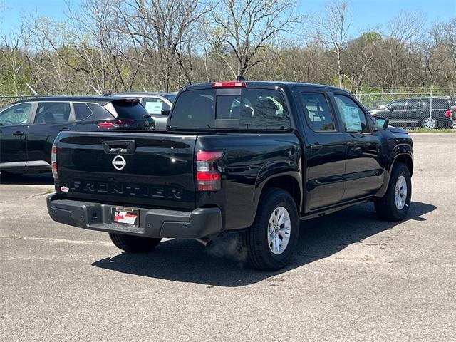 new 2025 Nissan Frontier car, priced at $32,841