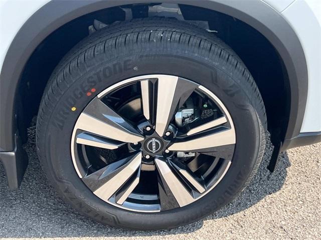 new 2025 Nissan Rogue car, priced at $36,585