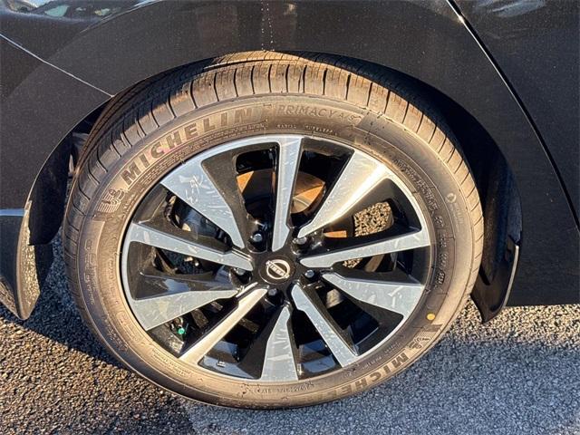 new 2025 Nissan Sentra car, priced at $24,125