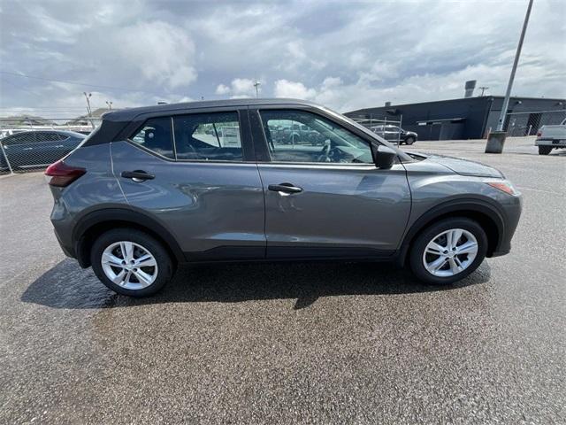 new 2025 Nissan Kicks Play car, priced at $21,871