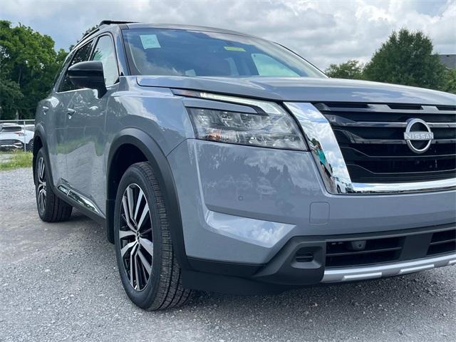 new 2025 Nissan Pathfinder car, priced at $50,348
