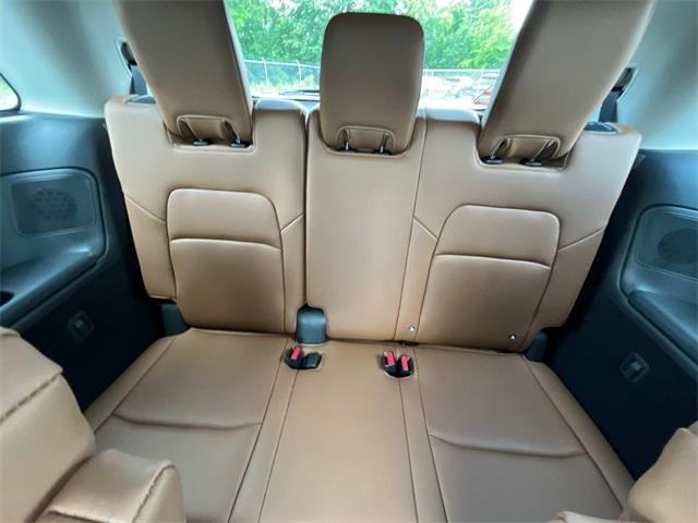 new 2025 Nissan Pathfinder car, priced at $50,348