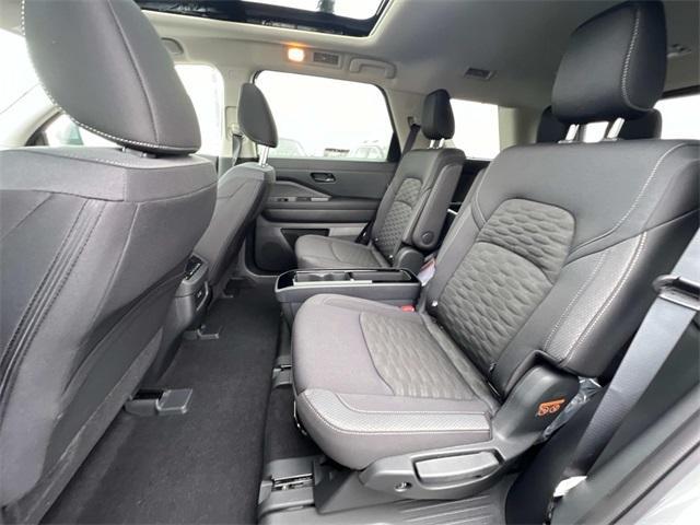 new 2025 Nissan Pathfinder car, priced at $41,769