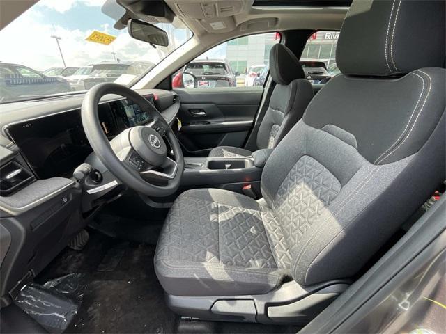 new 2025 Nissan Kicks car, priced at $24,904