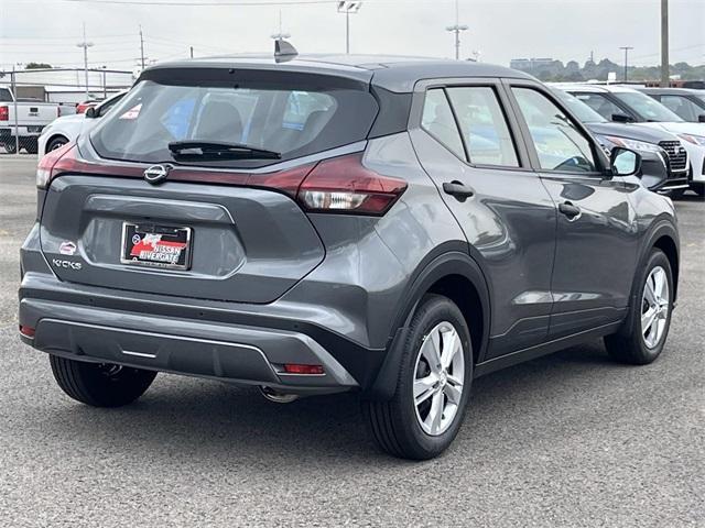 new 2025 Nissan Kicks Play car, priced at $22,040