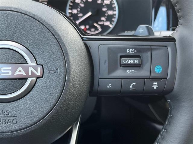 new 2025 Nissan Pathfinder car, priced at $45,263
