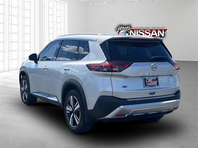 used 2022 Nissan Rogue car, priced at $27,988