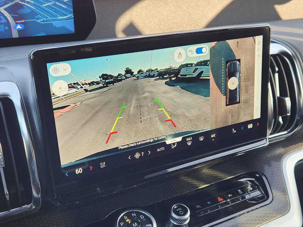 new 2025 Ford Expedition car, priced at $82,111