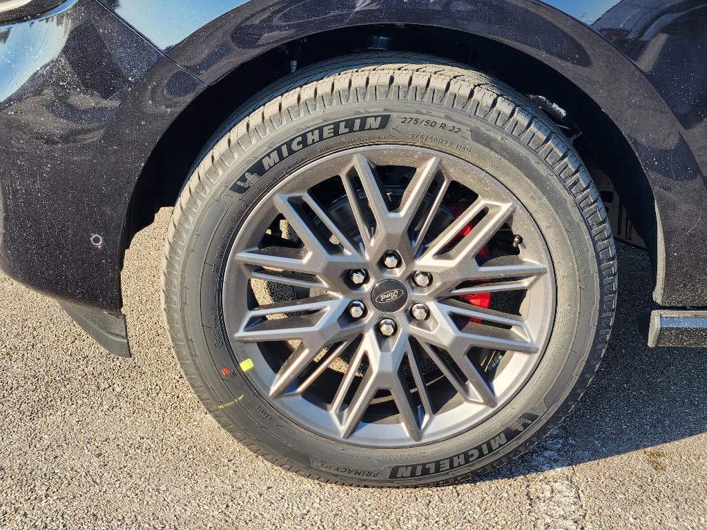 new 2025 Ford Expedition car, priced at $82,111