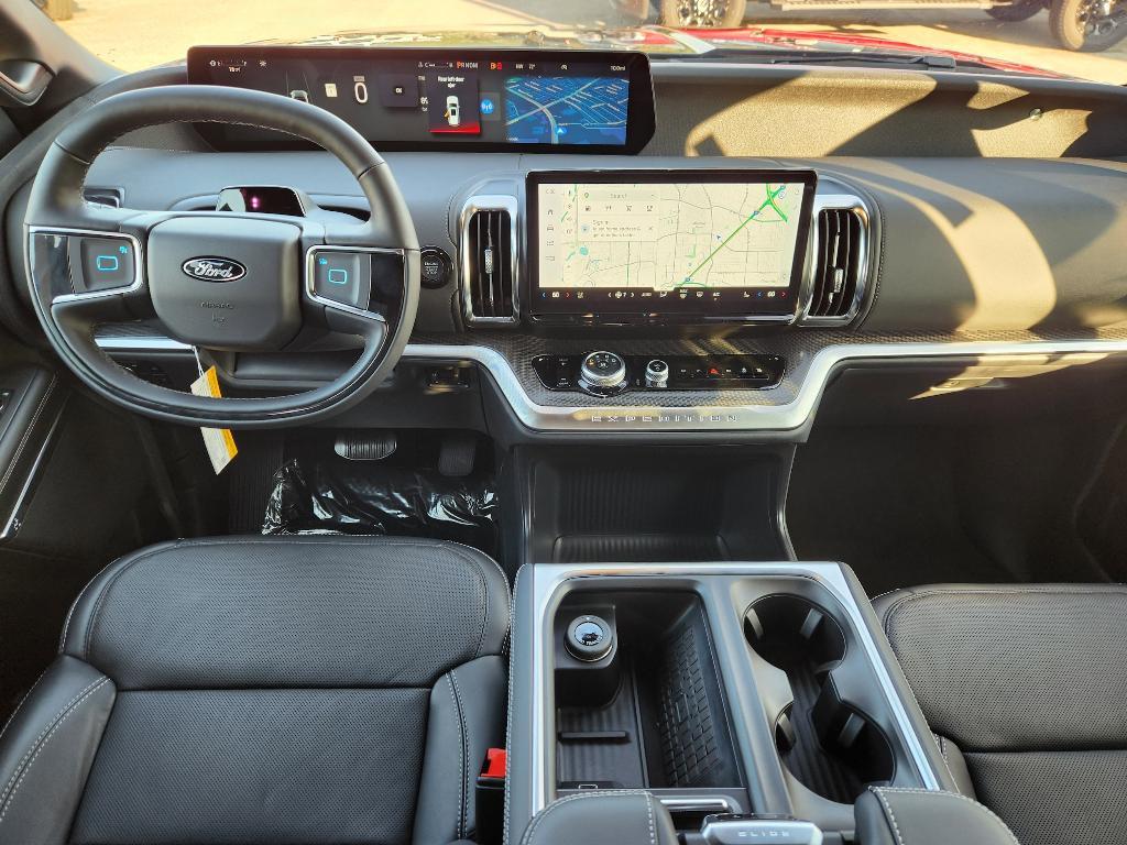 new 2025 Ford Expedition car, priced at $82,111