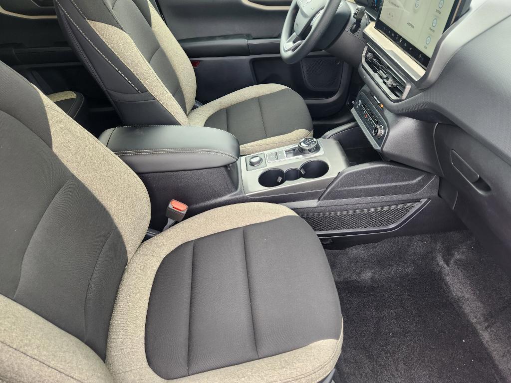 new 2025 Ford Bronco Sport car, priced at $31,590